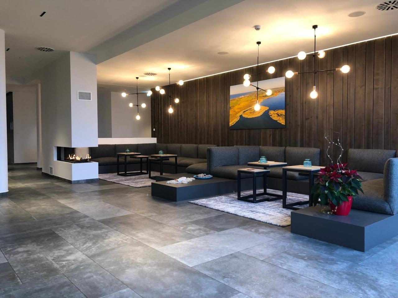 Aparthotel Waterkant Suites Börgerende-Rethwisch エクステリア 写真